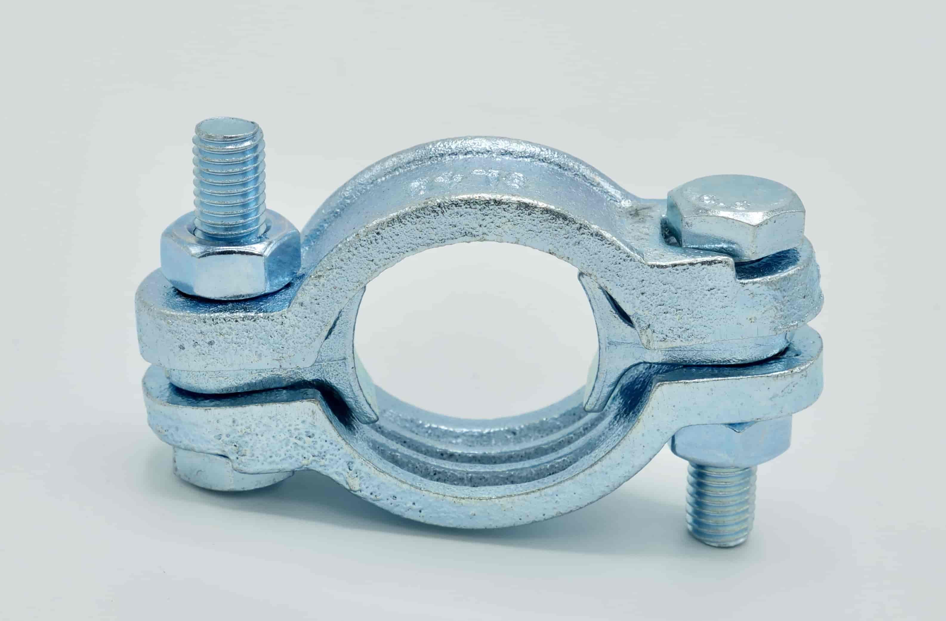 Double Bolt Hose Clamp with Saddle